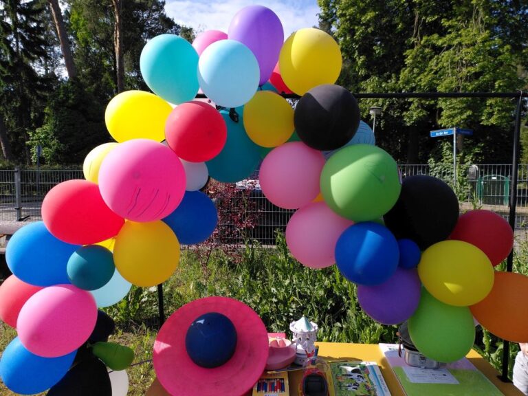 Luftballonbogen